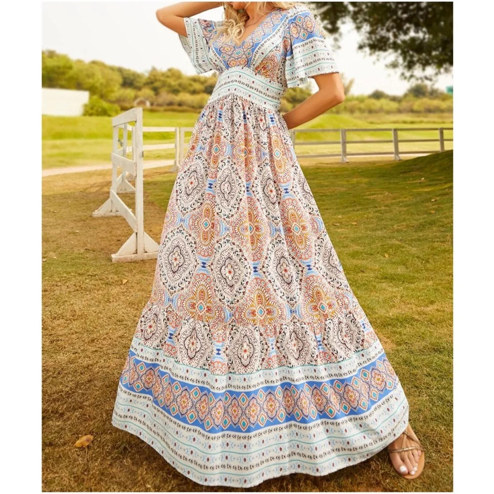 Boho Floral Print Butterfly Sleeve Maxi Dress - Picture 4 of 6
